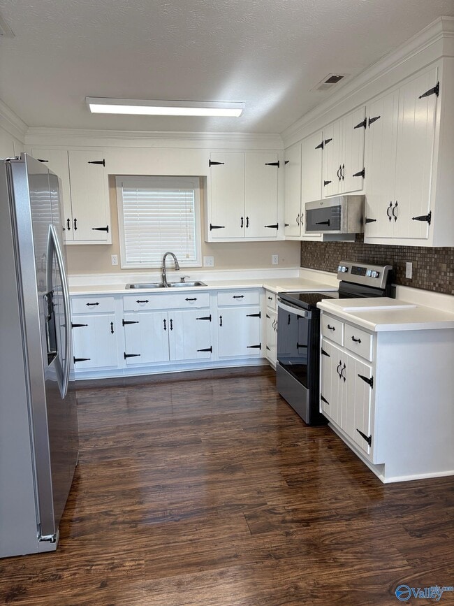 Photo - 19669 Moyers Rd