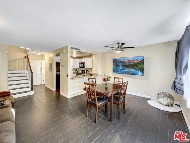 Photo - 13701 Hubbard St Unidad 44