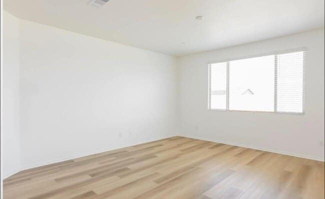 Photo - 25208 Zircon Rd