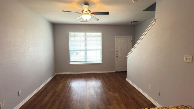 Photo - 400 West St Casa Adosada