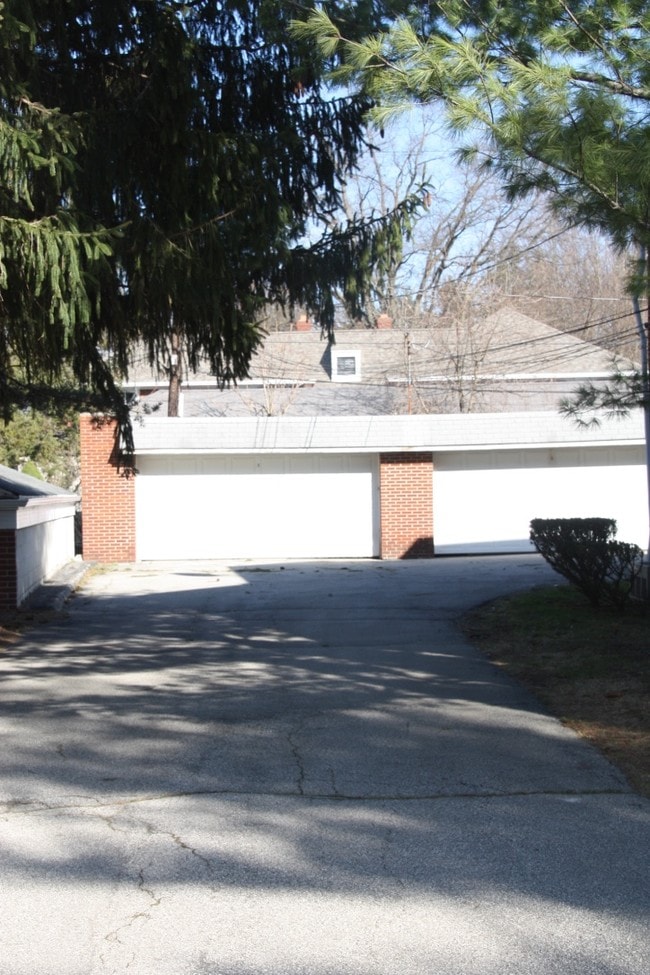 Photo - 2142 Collinway St Unit 3