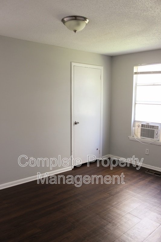 Photo - 5320 Java Ave