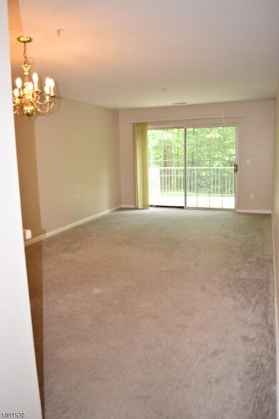 Photo - 177 Riveredge Dr