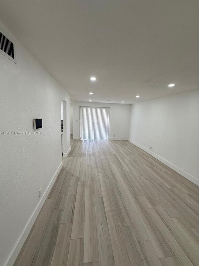 Photo - 2655 NW 60th Way Unit 195