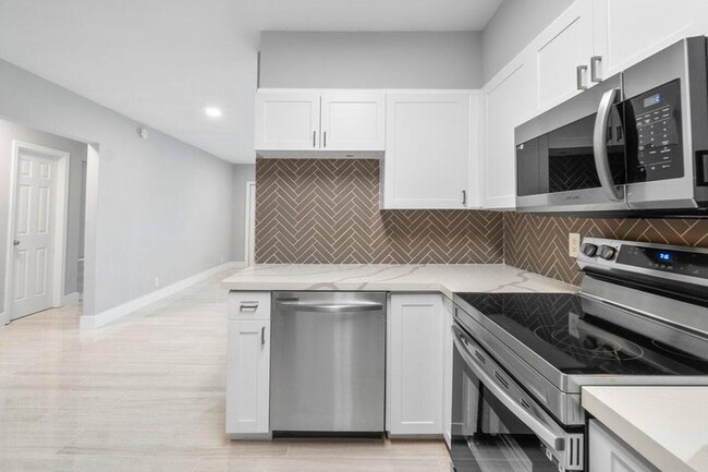 Photo - 3048 N Dixie Hwy