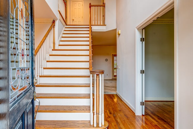 Photo - 60 Ravenwood Hills Cir