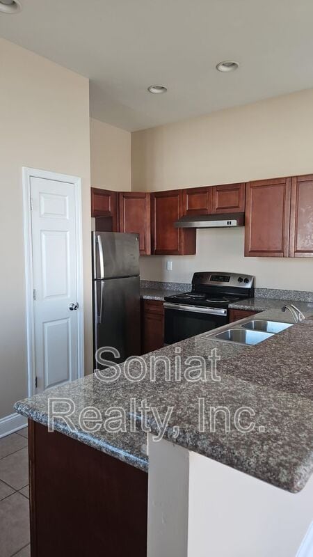 Photo - 3509 Hamburg St