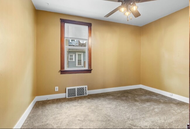 Photo - 1015 Bluff St