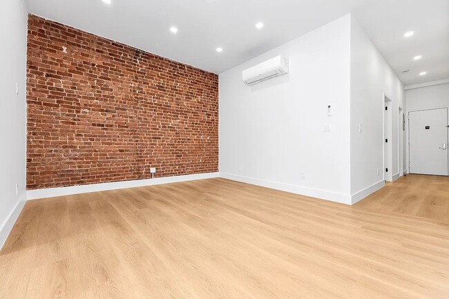 Photo - 425 W 57th St Unit 2H