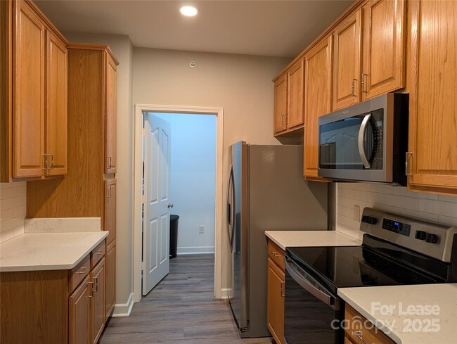 Photo - 16246 Redstone Mountain Ln