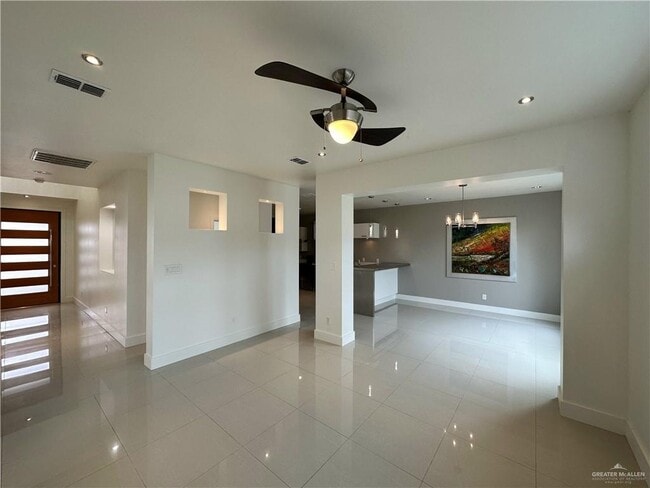 Photo - 28 N 43rd St