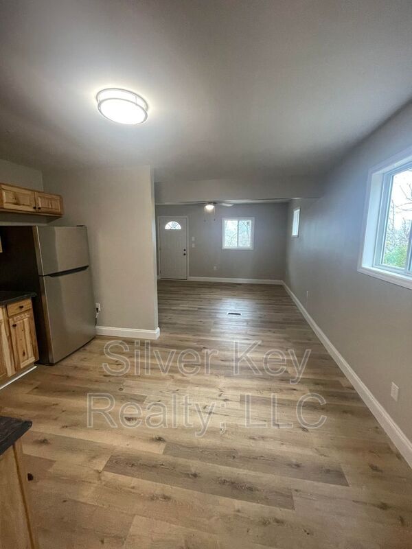 Photo - 1008 Old Highway 68