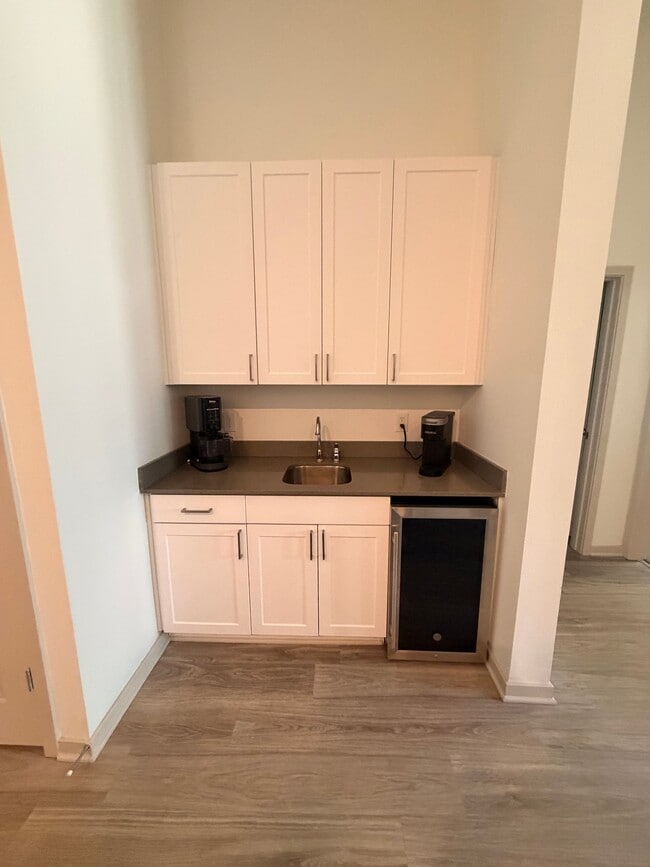 Photo - 8688 E Raintree Dr Unit 1004
