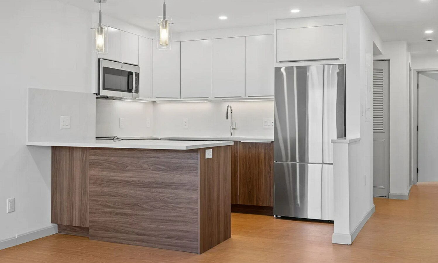 Photo - Charming 3 Bedroom- No Broker Fee