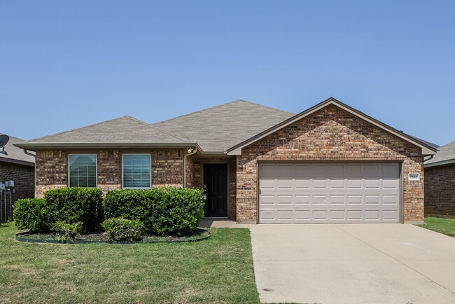 Building Photo - 7648 Hollow Point Dr