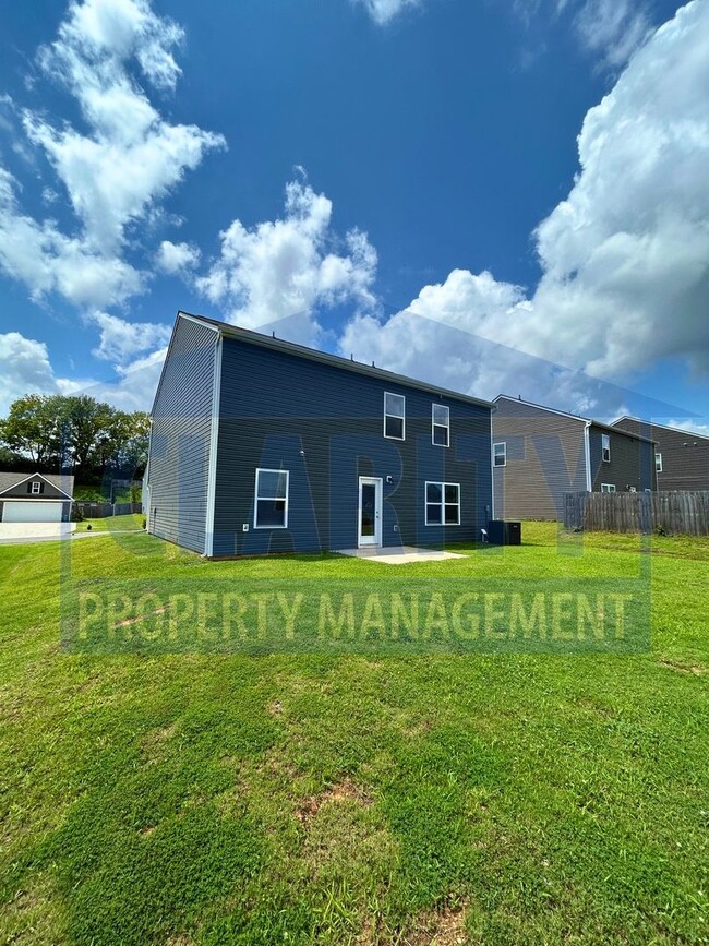 Photo - 1471 Housley Dr