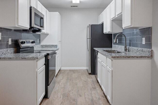 The Bellevue 1 bed/1bath