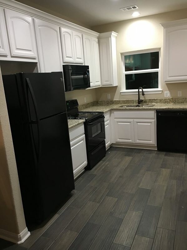 Photo - Down Home Square