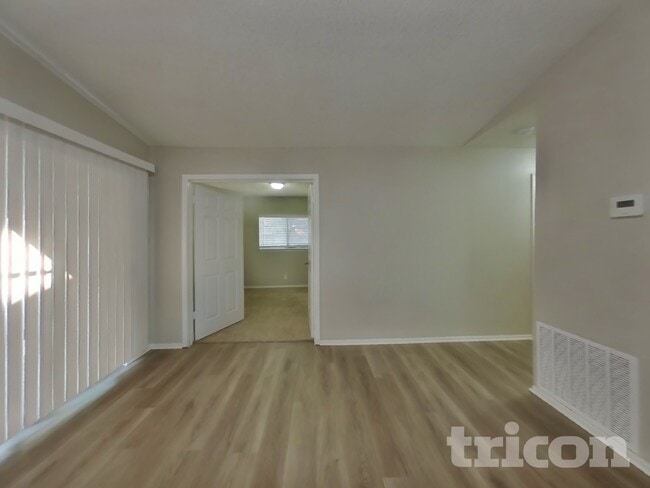 Photo - 4111 Sunrise Crest Dr