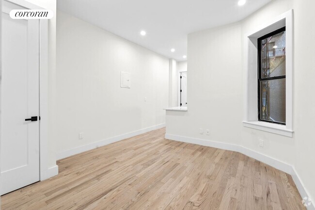 Building Photo - 206 W 96th St Rental