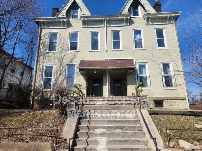 Building Photo - 621-623 Lincoln Avenue Unit 3 Rental