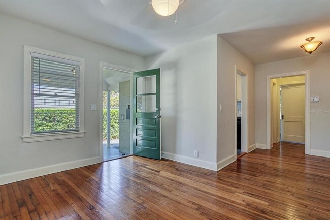 Photo - 404 S Westland Ave