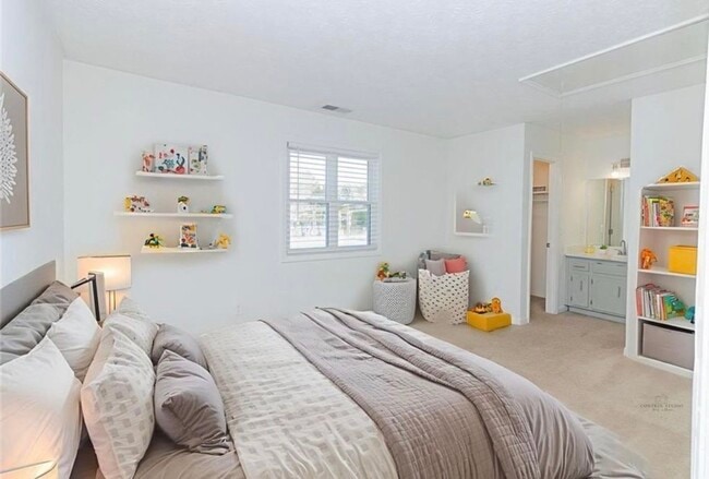 Photo - 3100 Duvall Pl NW