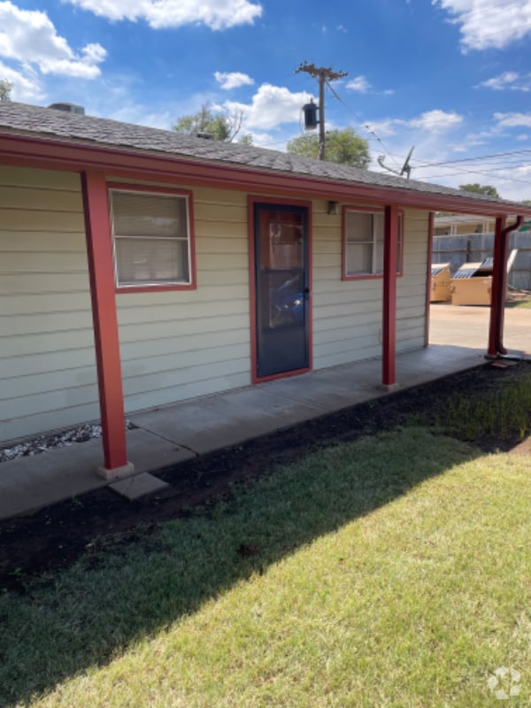 Building Photo - 1211 Xenia St Rental