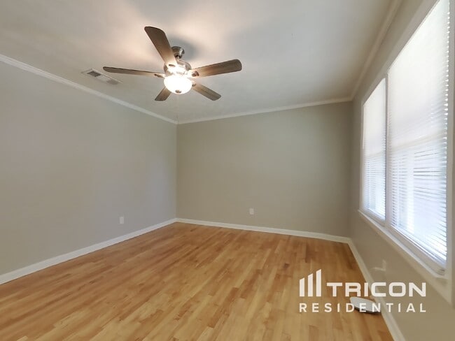 Photo - 7179 Carolyn Cir