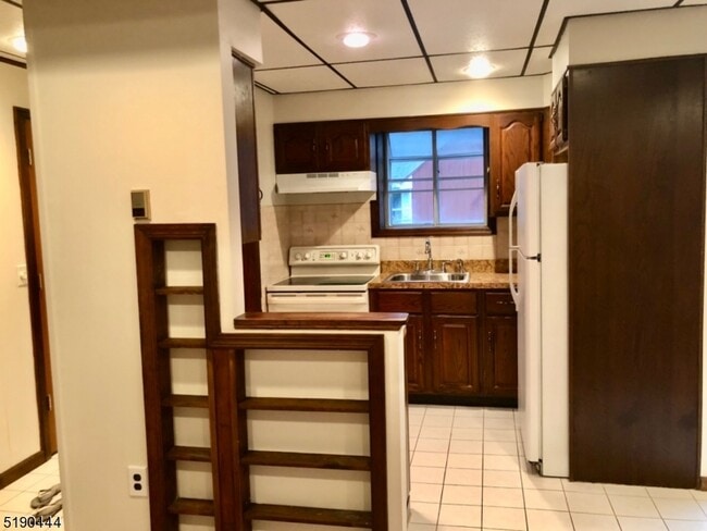 Photo - 27 Old Rte 23