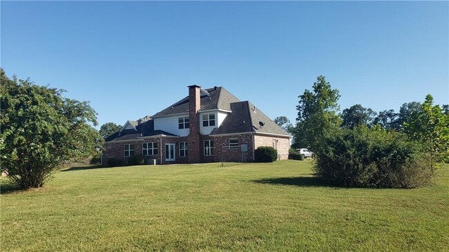 Photo - 17803 Campbell Ln