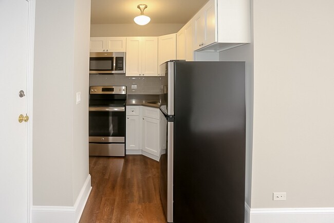 Photo - 817 W Lakeside Pl Unidad 806