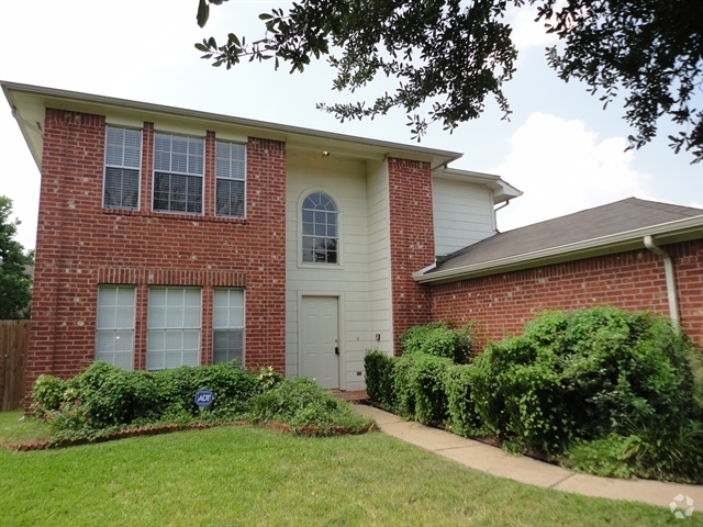 Building Photo - 1043 Leadenhall Cir Rental