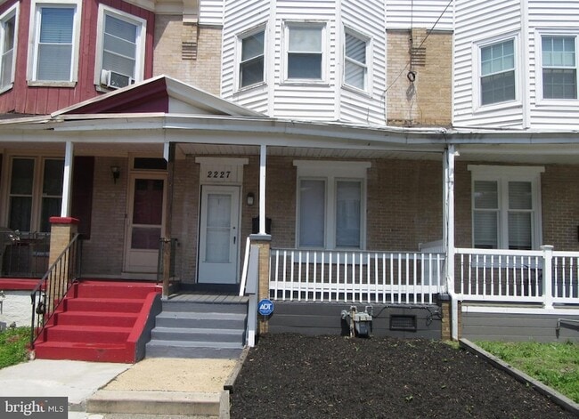 Photo - 2227 Pine St Townhome