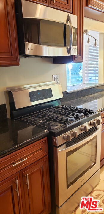 Photo - 7544 Flight Ave