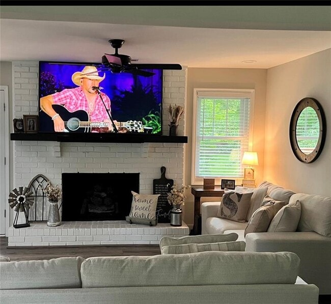 Photo - 1039 Washington Ave