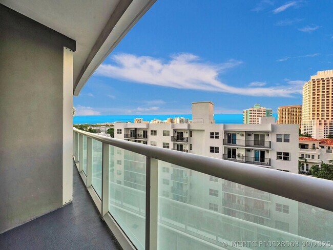 Photo - 3101 Bayshore Dr Unit 602
