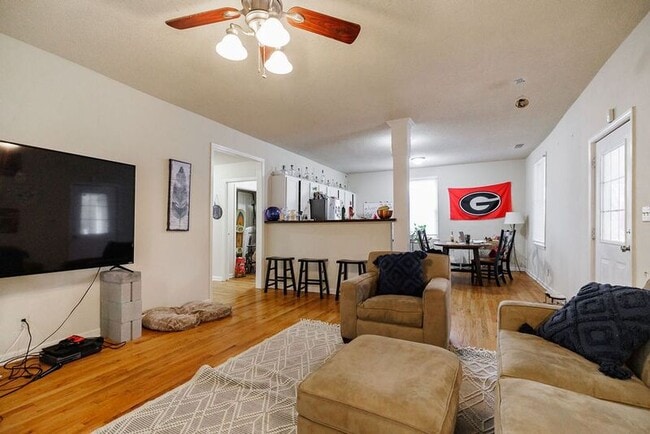 Photo - 430 Cleveland Ave