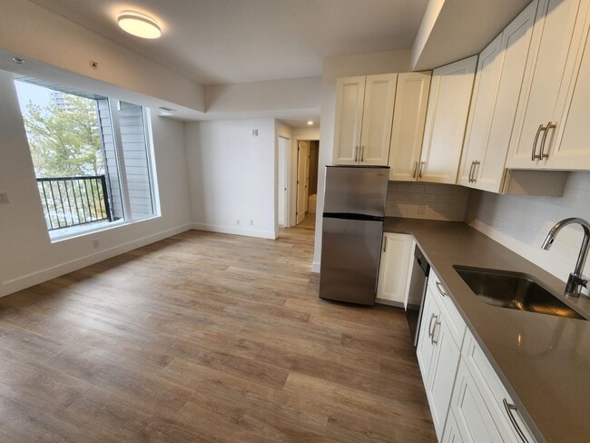 Photo - 841 Grenon Ave Unit 302