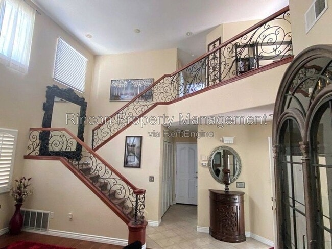 Photo - 2303 Otter Creek Ln