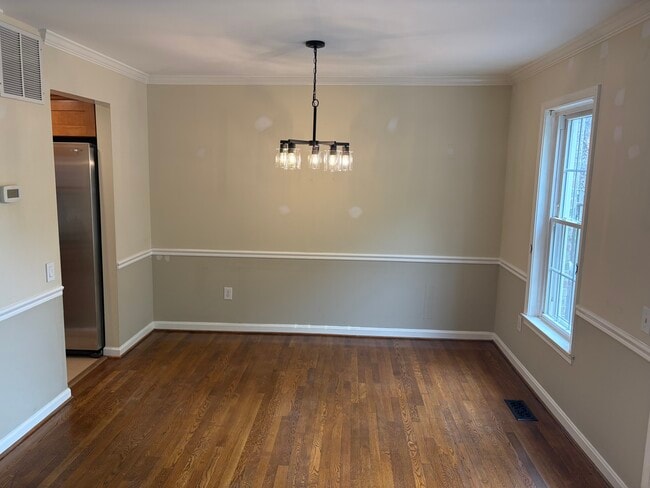 Photo - 1329 Chetworth Ct