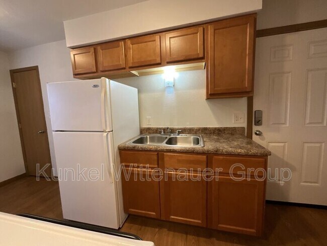 Photo - 1810 Jamestown Rd