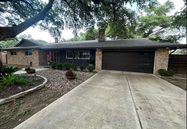 Building Photo - 2710 Marlborough Dr Rental