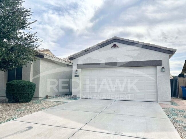 Building Photo - 1057 E Sourwood Dr