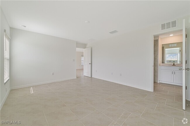 Building Photo - 4022 San Clemente Ct Rental