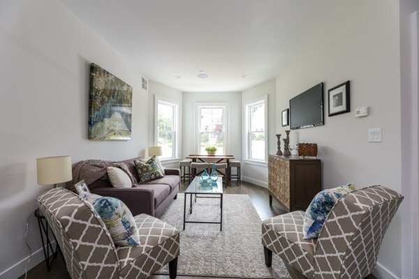 Photo - 45 Clement Ave Unit 3