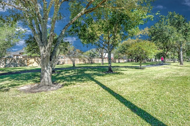 Photo - 22634 Cascade Springs Dr