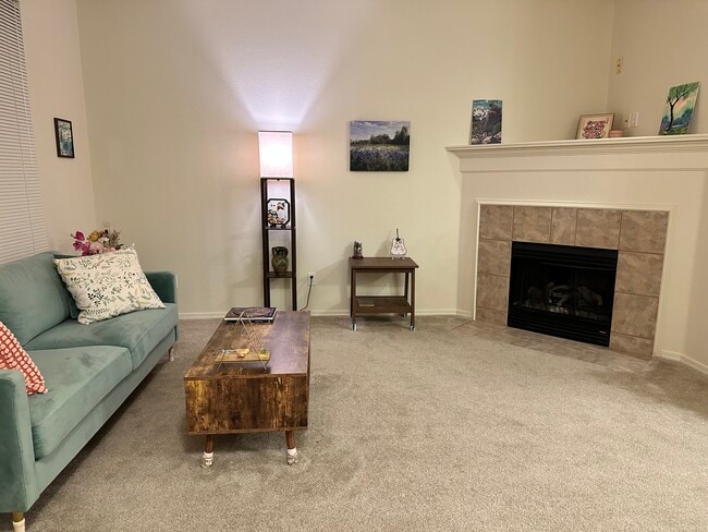 Living room - 1709 SW 171st Ter