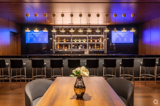 Photo - Waterline Square