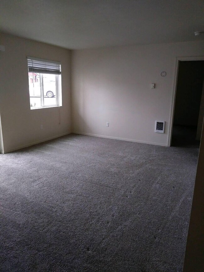 Photo - 221 S Glenn St Apartamento Unidad 109